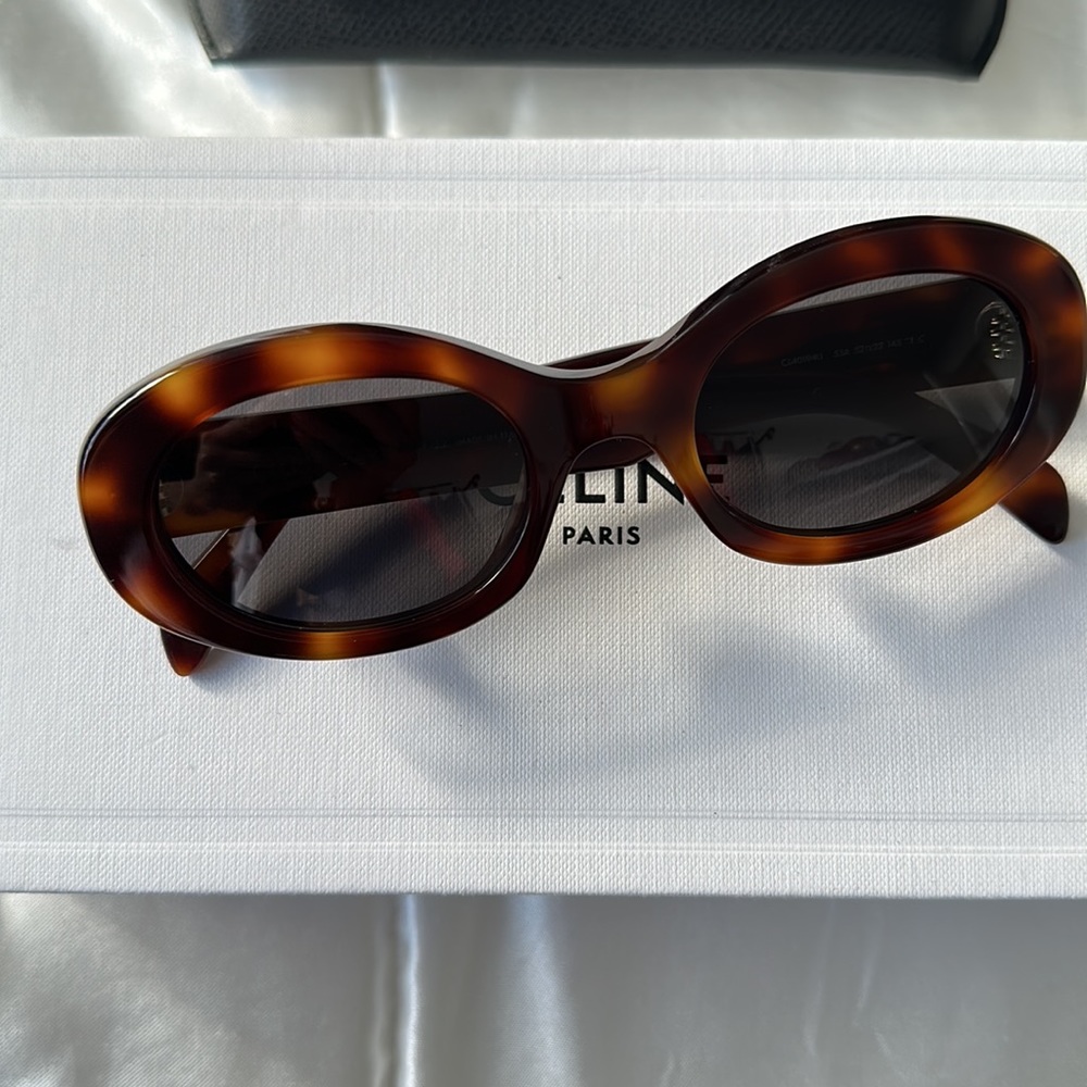CELINE Triomphe Oval Sunglasses (Brand New) - Picture 3 of 6
